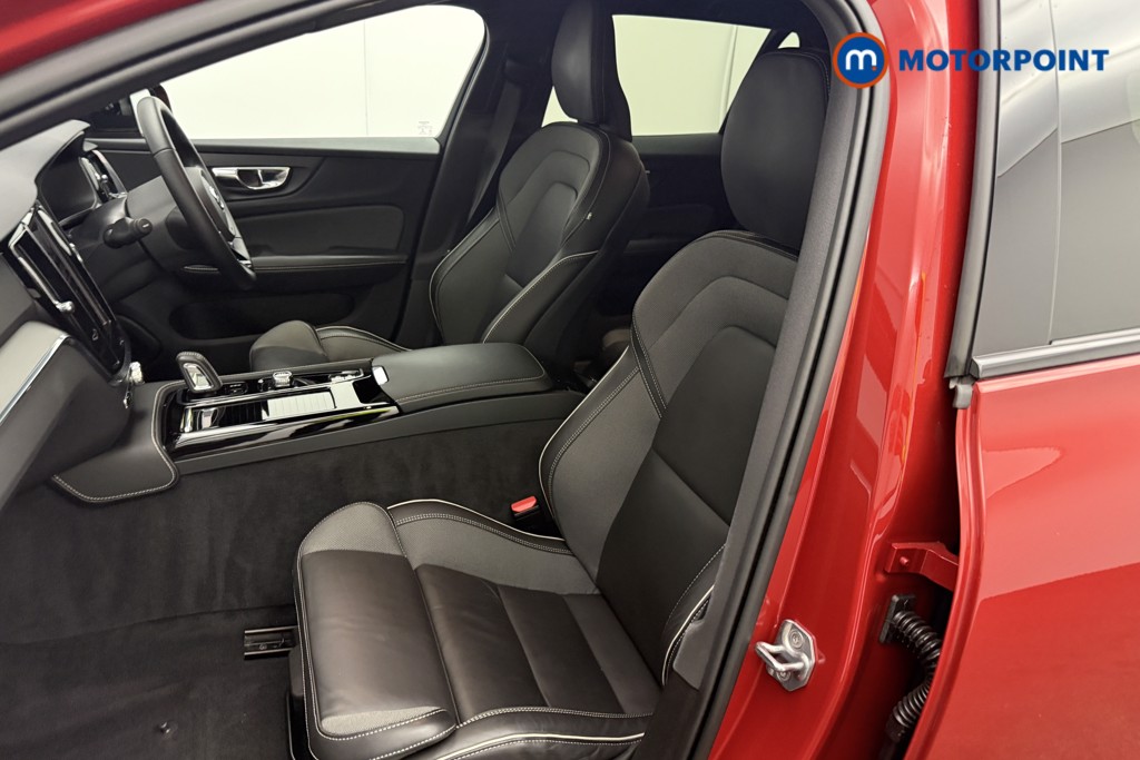 Used Volvo V60 2021 for sale - 76594337: Photo 8