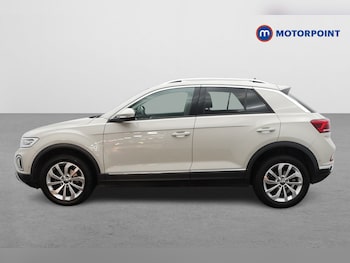 Used Volkswagen T-Roc 2024 for sale - 78950952: Photo