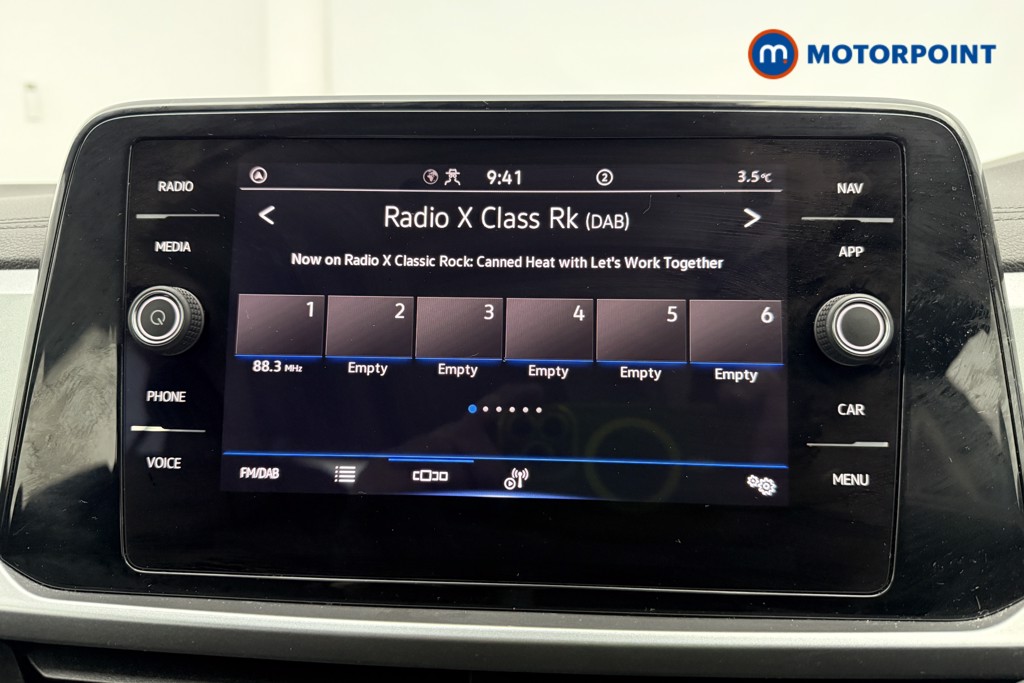 Used Volkswagen T-Roc 2023 for sale - 77364615: Photo 10