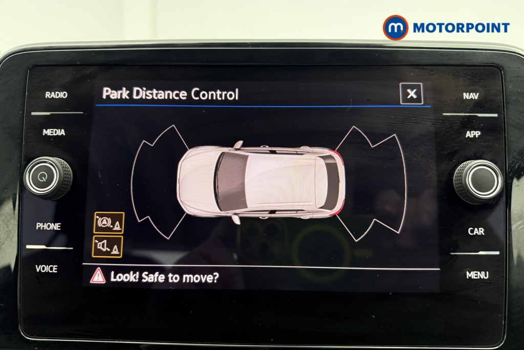 Used Volkswagen T-Roc 2023 for sale - 77364615: Photo 11