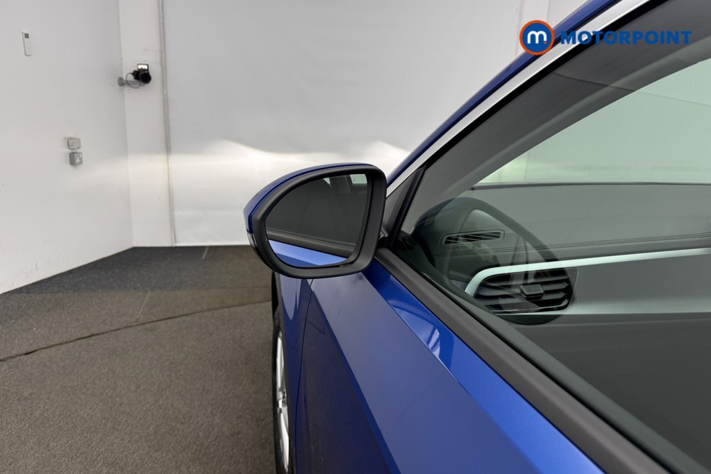 Used Volkswagen T-Roc 2023 for sale - 77364615: Photo 36