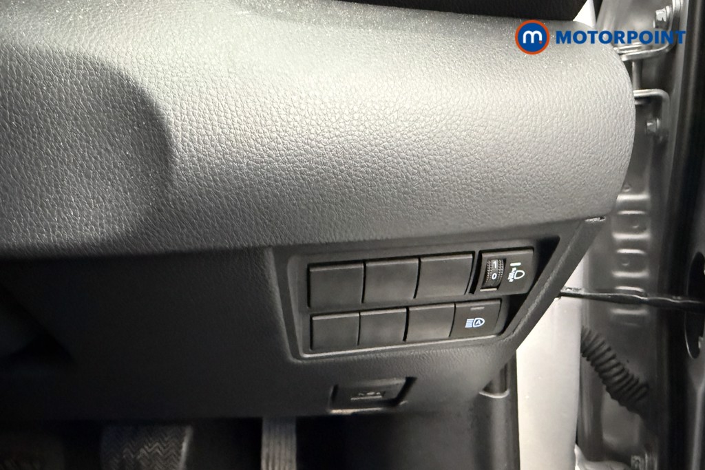 Used Toyota Yaris Cross 2023 for sale - 76739090: Photo 29