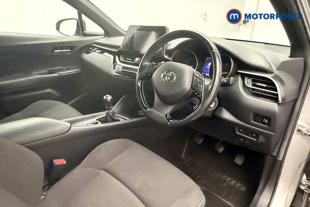 Used Toyota C-HR for sale - 77901935: Photo 14