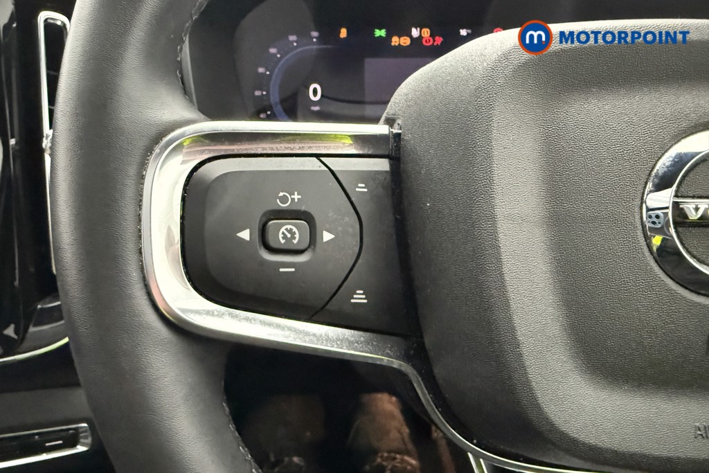 Used Volvo XC40 2024 for sale - 77679639: Photo 37