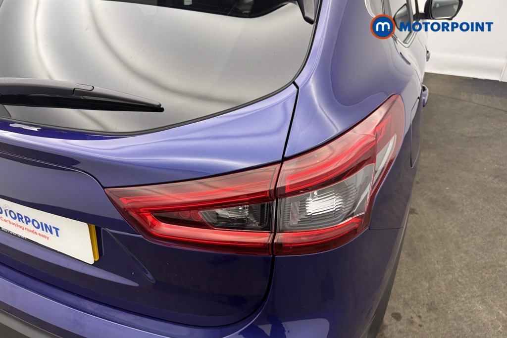 Used Nissan Qashqai 2018 for sale - 76705282: Photo 18