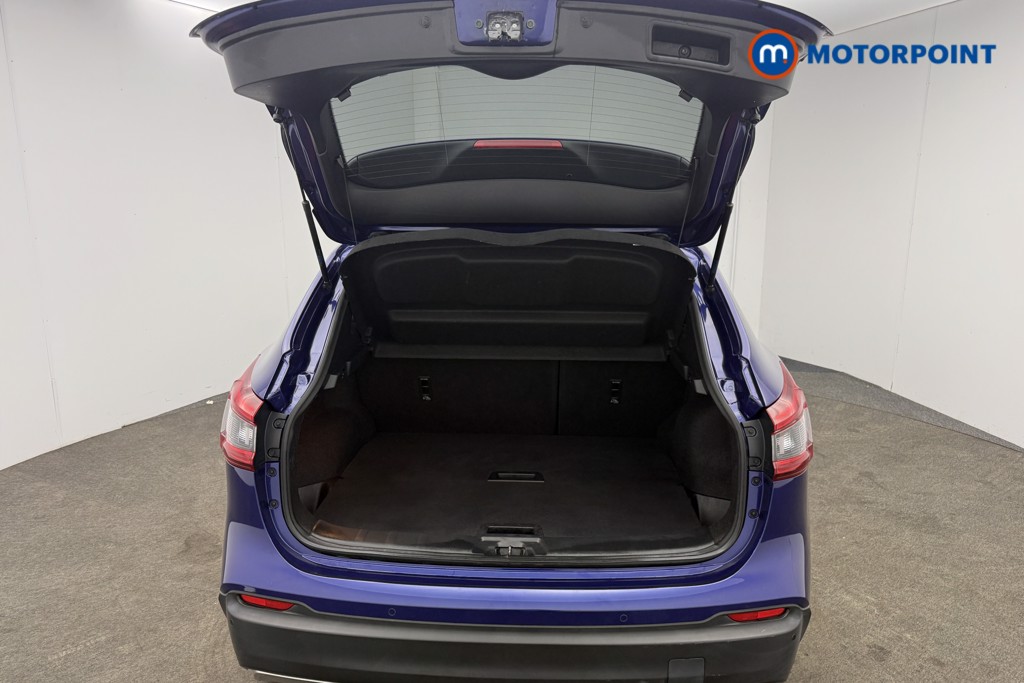 Used Nissan Qashqai 2018 for sale - 76705282: Photo 19