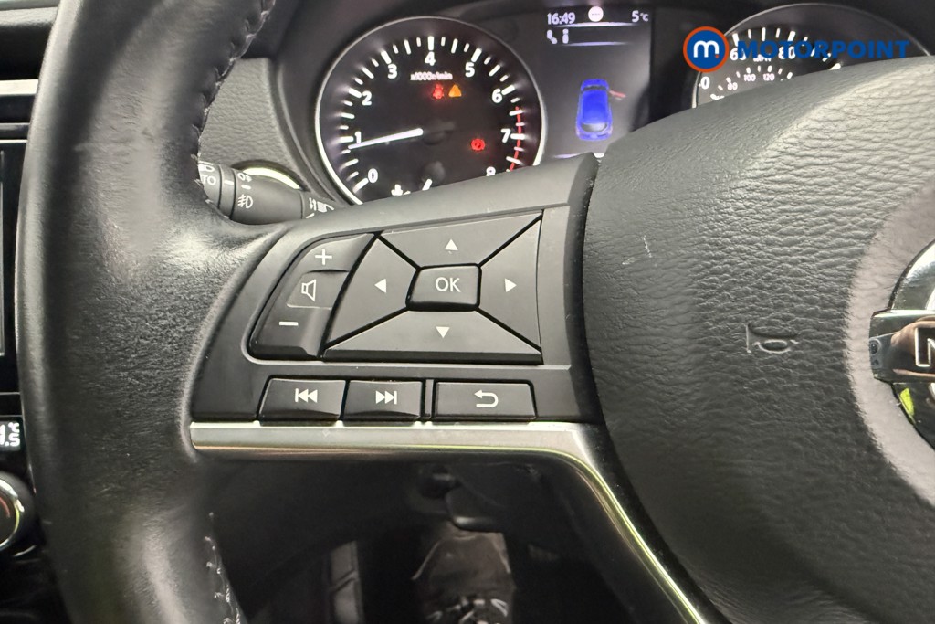 Used Nissan Qashqai 2018 for sale - 76705282: Photo 33