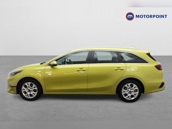 Used Kia Ceed 2023 for sale - 77514562: Photo