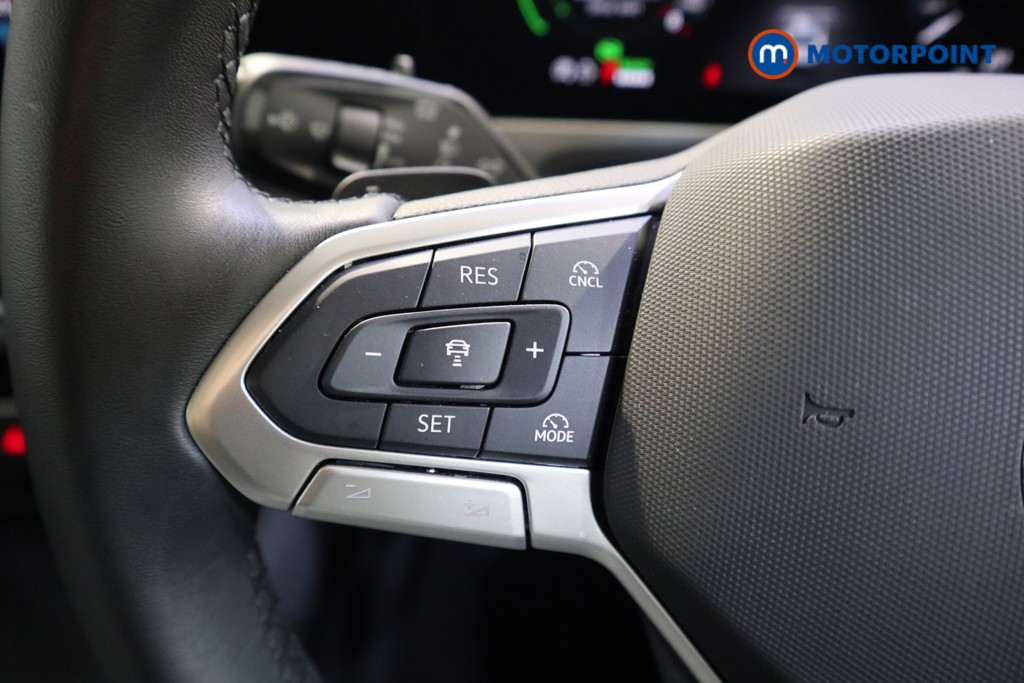 Used Volkswagen Passat 2025 for sale - 76862685: Photo 11