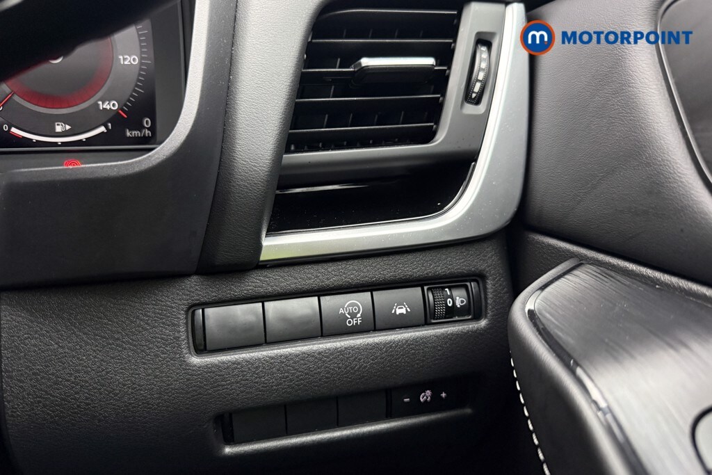 Used Nissan Qashqai for sale - 77932105: Photo 35