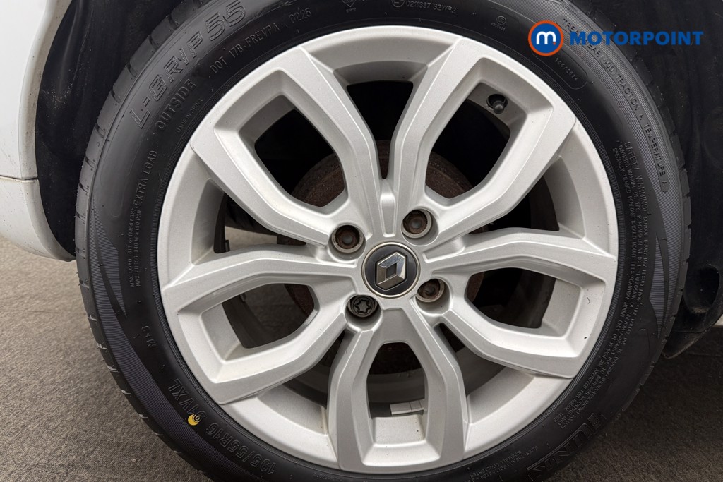 Used Renault Clio 2018 for sale - 77650626: Photo 11