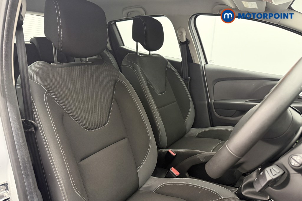 Used Renault Clio 2018 for sale - 77650626: Photo 14