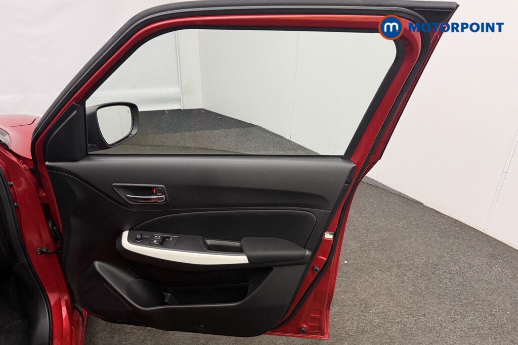 Used Suzuki Swift 2022 for sale - 76209565: Photo 25