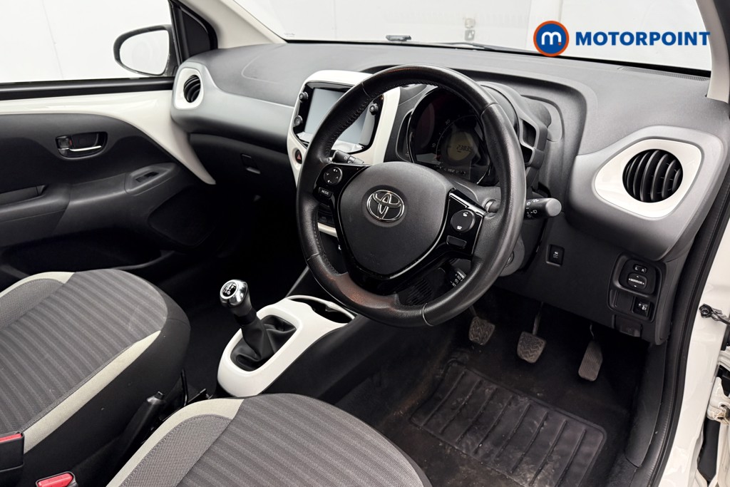 Used Toyota AYGO 2019 for sale - 77636495: Photo 14