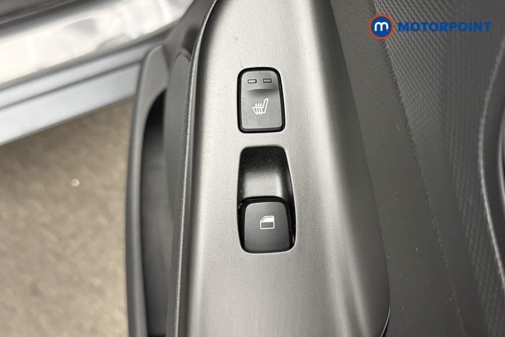 Used Hyundai KONA 2022 for sale - 76104982: Photo 49