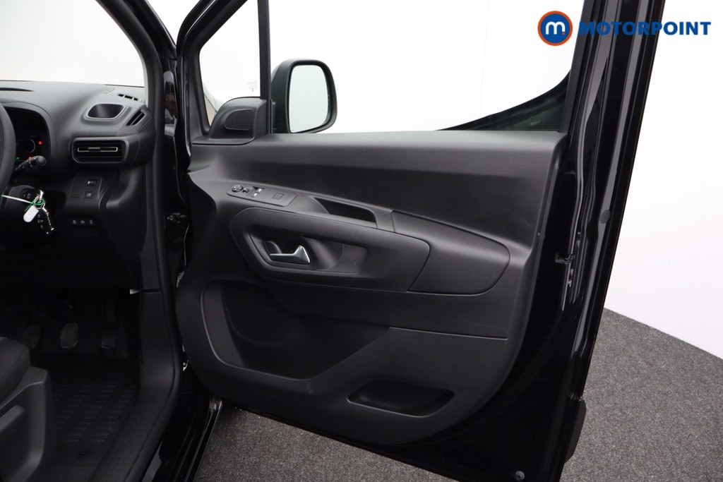 Used Citroen Berlingo 2025 for sale - 76374534: Photo 19