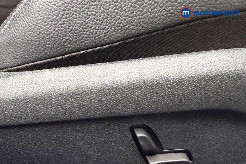 Used Mercedes-Benz C Class 2020 for sale - 77897380: Photo 26