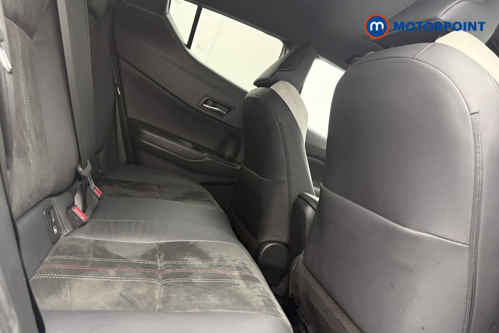 Used Toyota C-HR 2022 for sale - 76402813: Photo 17