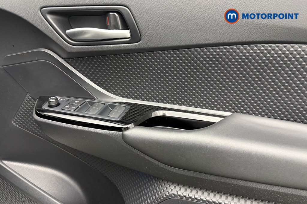 Used Toyota C-HR 2022 for sale - 76402813: Photo 26