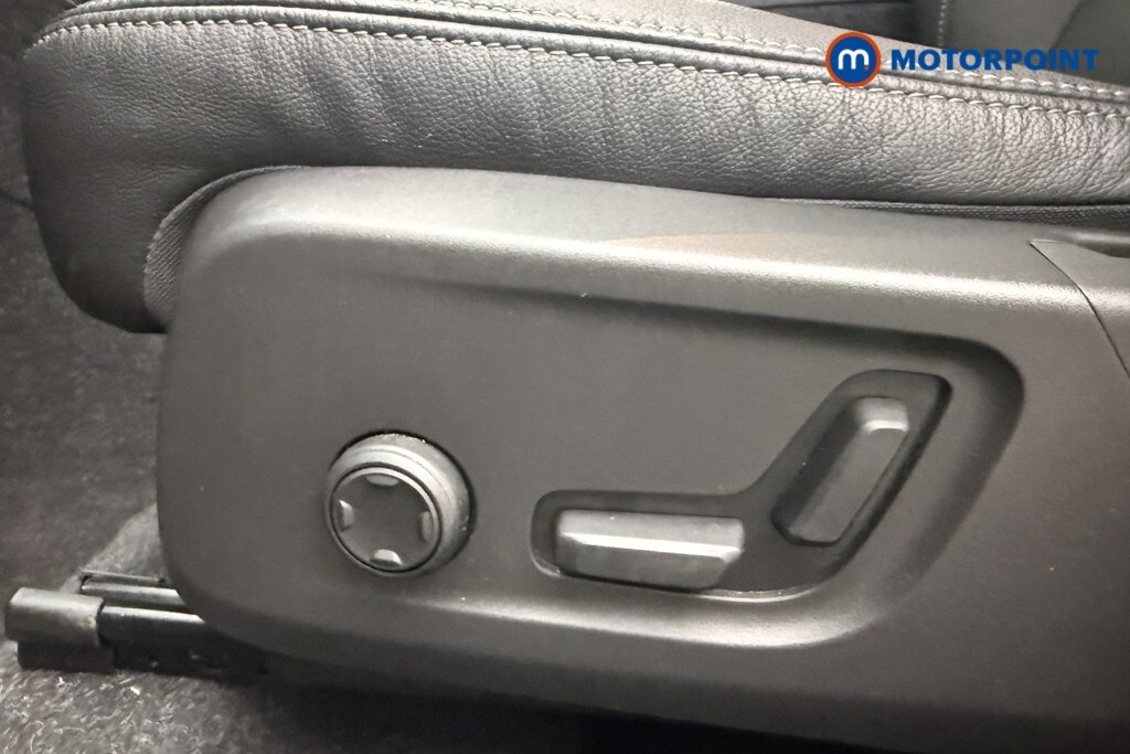 Used Volvo XC40 2021 for sale - 77543210: Photo 26