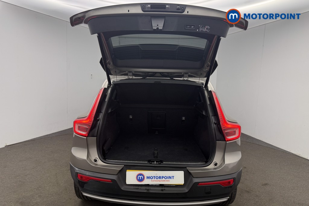 Used Volvo XC40 2021 for sale - 77543210: Photo 32