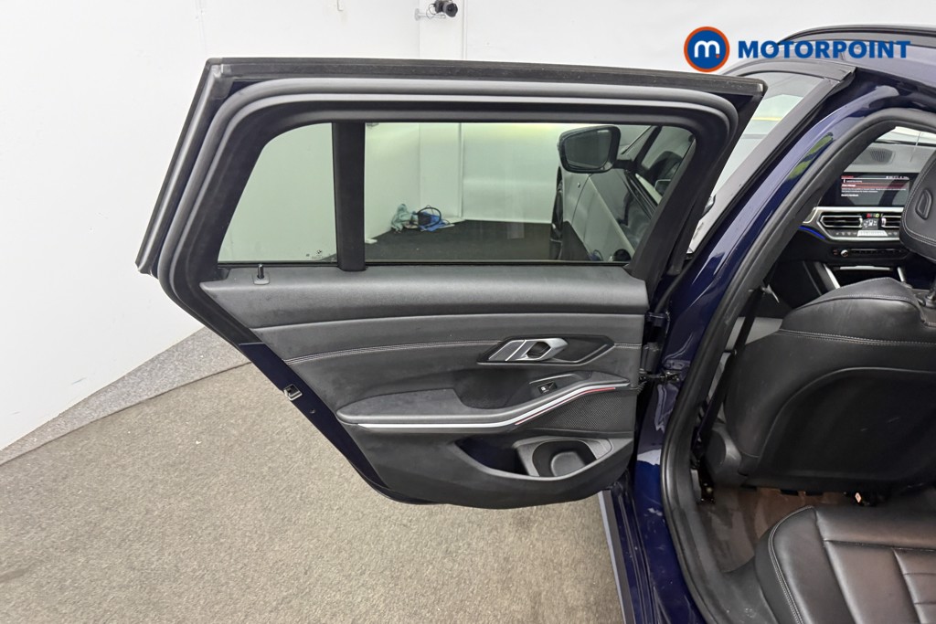 Used BMW 3 Series 2020 for sale - 77128367: Photo 15