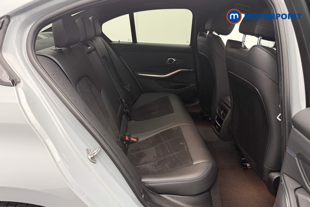 Used BMW 3 Series 2024 for sale - 76364184: Photo 20