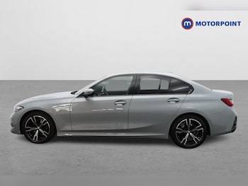Used BMW 3 Series 2024 for sale - 76364184: Photo