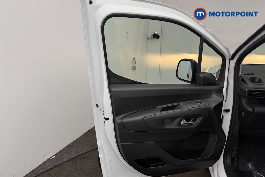 Used Peugeot Partner 2024 for sale - 77071645: Photo 12