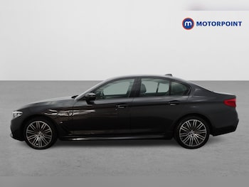 Used BMW 5 Series 2019 for sale - 79492142: Photo