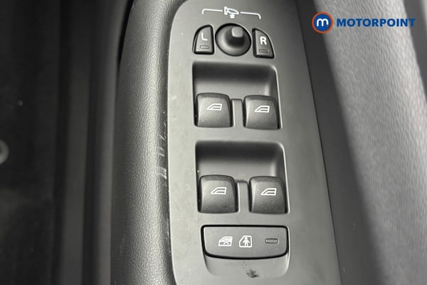 Used Volvo XC60 2024 for sale - 76104928: Photo 41