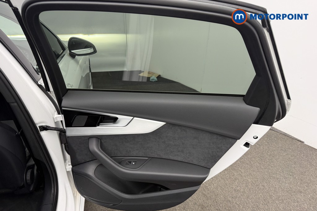 Used Audi A4 2022 for sale - 76612057: Photo 16