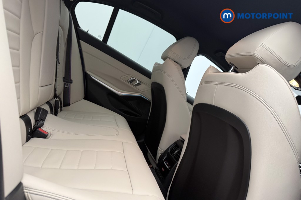 Used BMW 3 Series 2024 for sale - 76616519: Photo 12