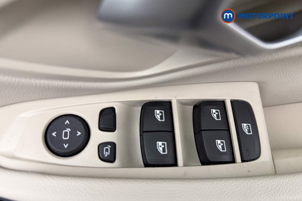 Used BMW 3 Series 2024 for sale - 76616519: Photo 17