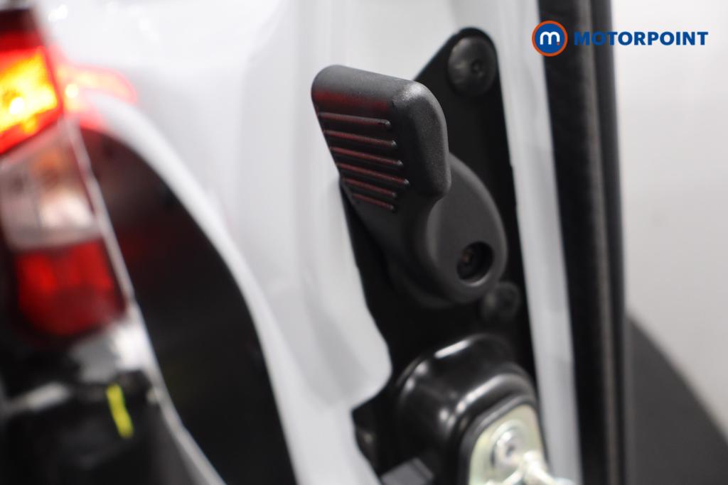 Used Citroen Berlingo 2025 for sale - 76442524: Photo 28