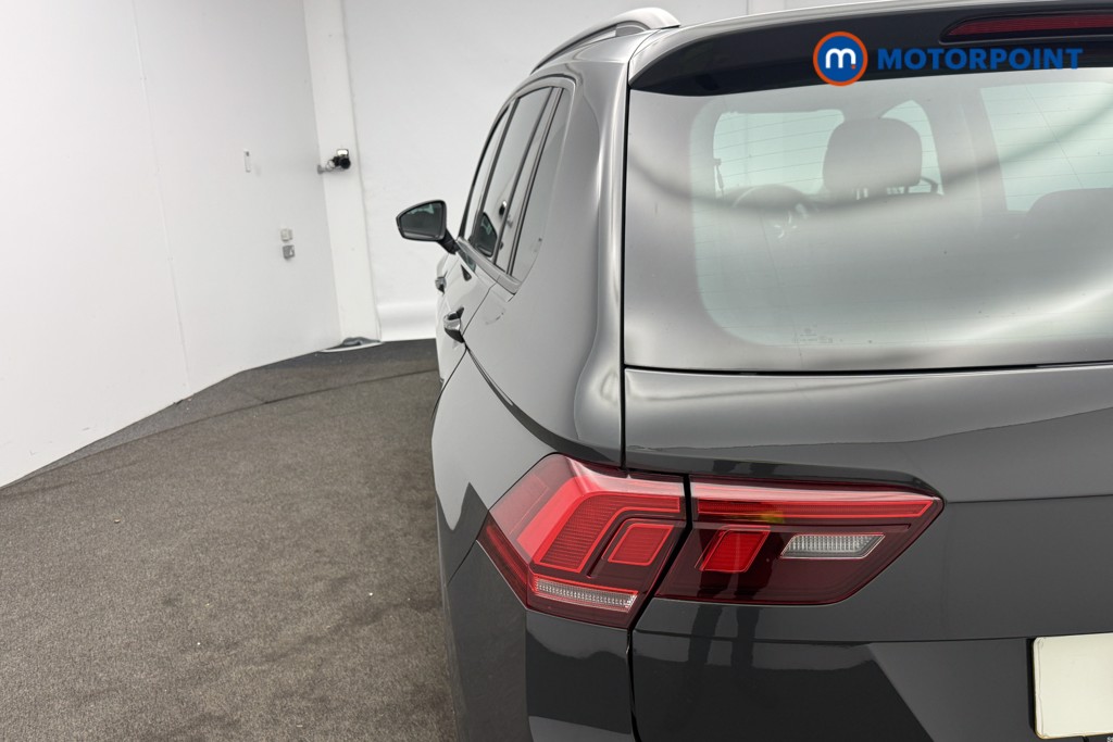 Used Volkswagen Tiguan 2021 for sale - 76193569: Photo 13
