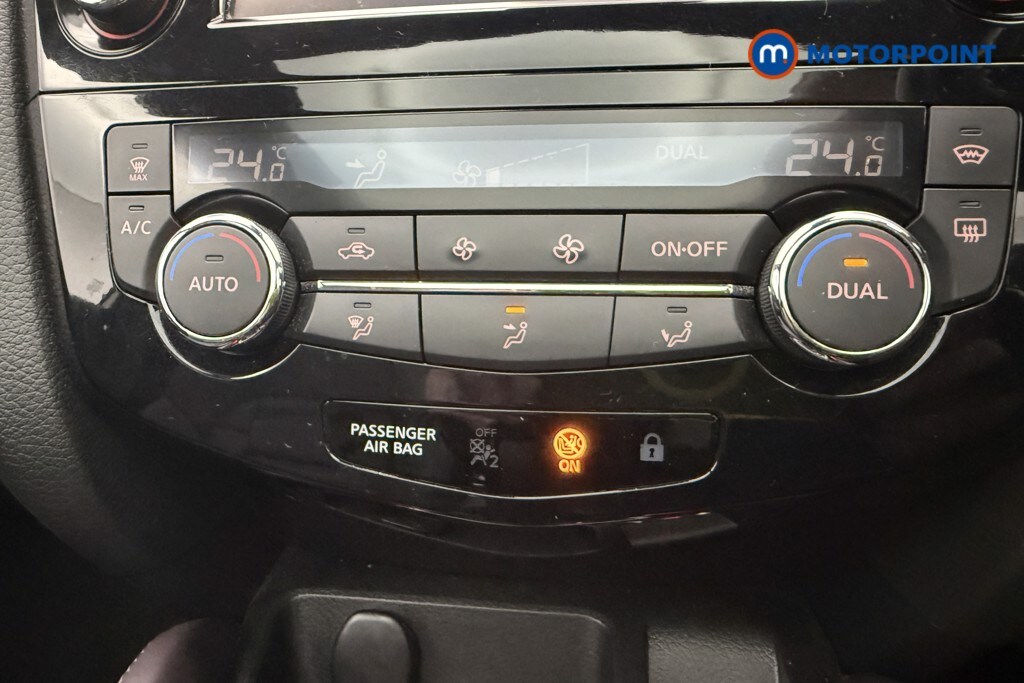 Used Nissan Qashqai for sale - 77661377: Photo 24