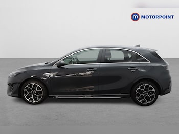 Used Kia Ceed 2025 for sale - 79220459: Photo