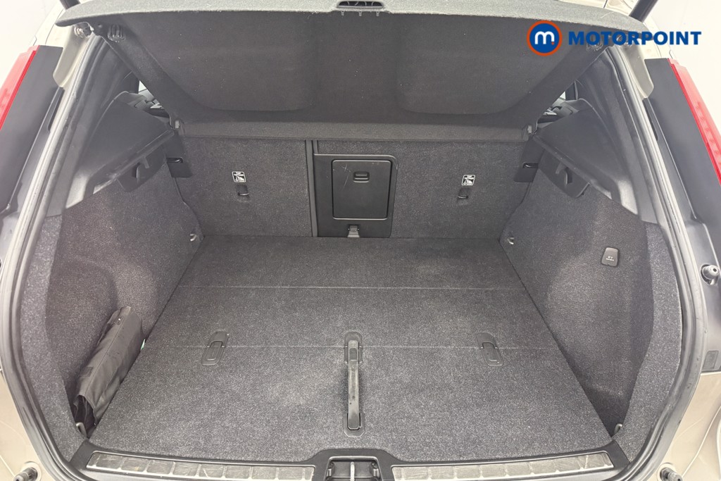 Used Volvo XC40 2021 for sale - 76831208: Photo 33