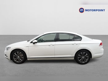 Used Volkswagen Passat 2017 for sale - 78951030: Photo