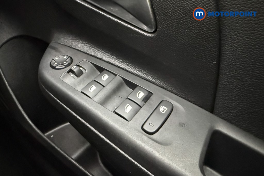 Used Vauxhall Corsa 2023 for sale - 76162387: Photo 23