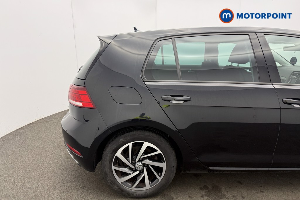 Used Volkswagen Golf 2019 for sale - 77106745: Photo 16