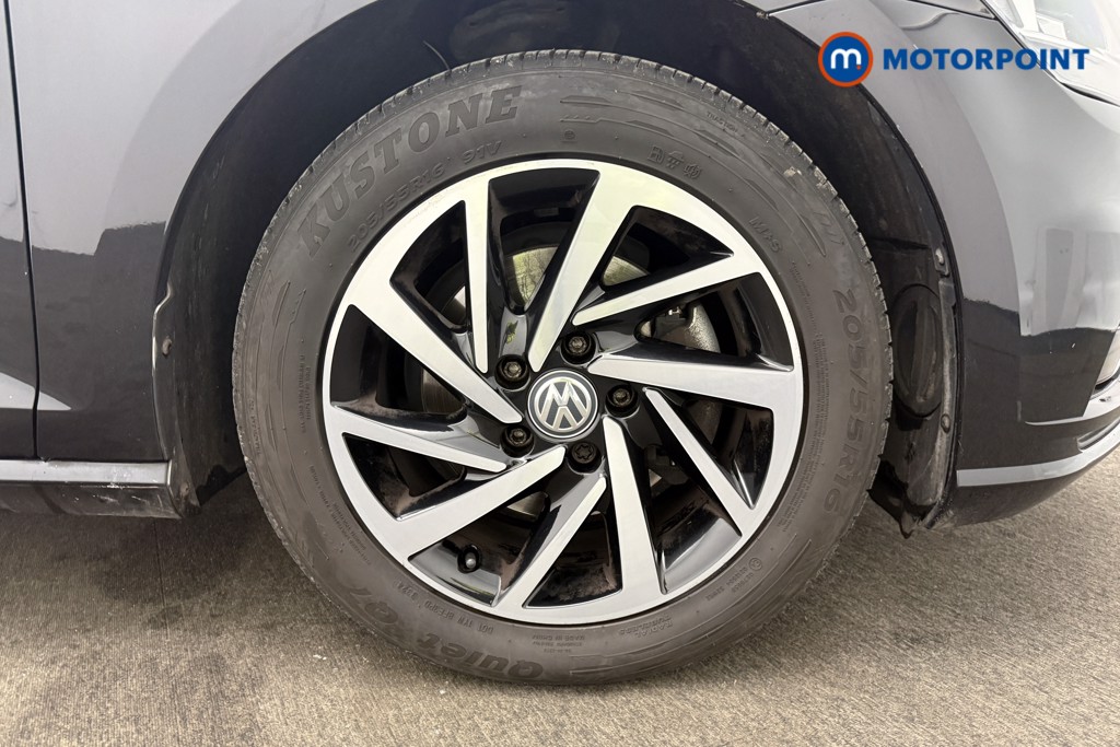 Used Volkswagen Golf 2019 for sale - 77106745: Photo 19