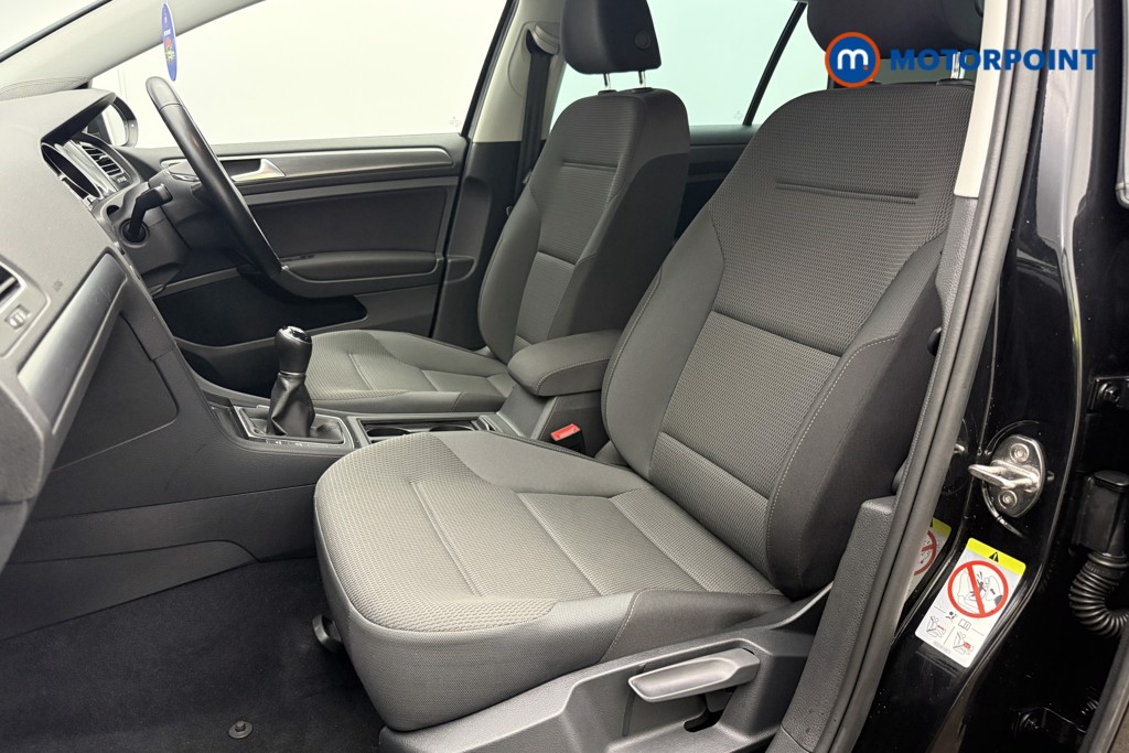 Used Volkswagen Golf 2019 for sale - 77106745: Photo 23