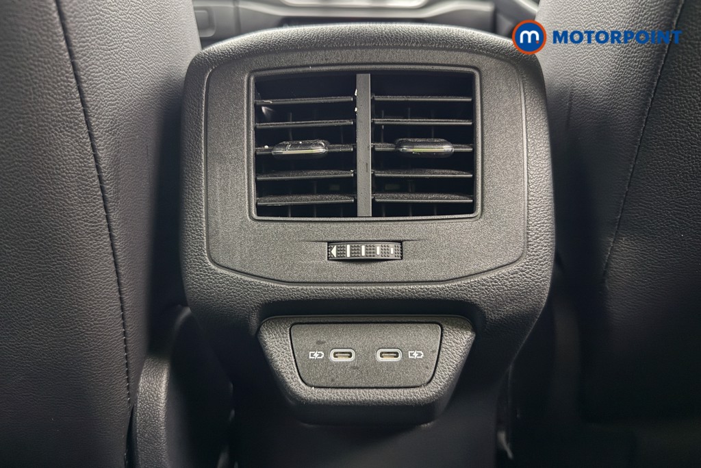 Used Volkswagen T-Roc 2022 for sale - 76394720: Photo 31