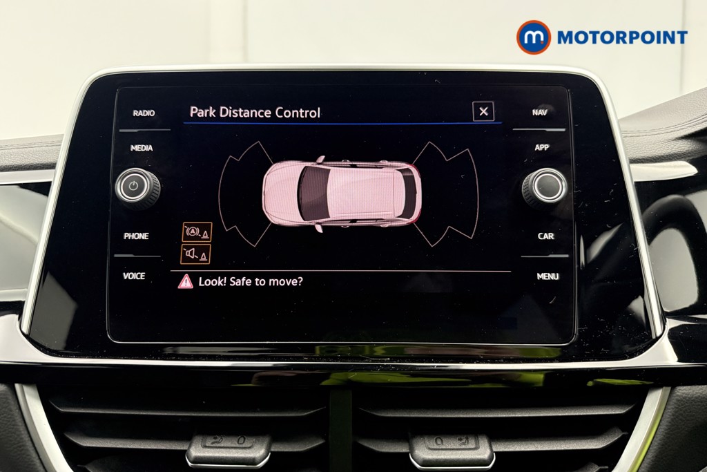 Used Volkswagen T-Roc 2022 for sale - 76394720: Photo 35