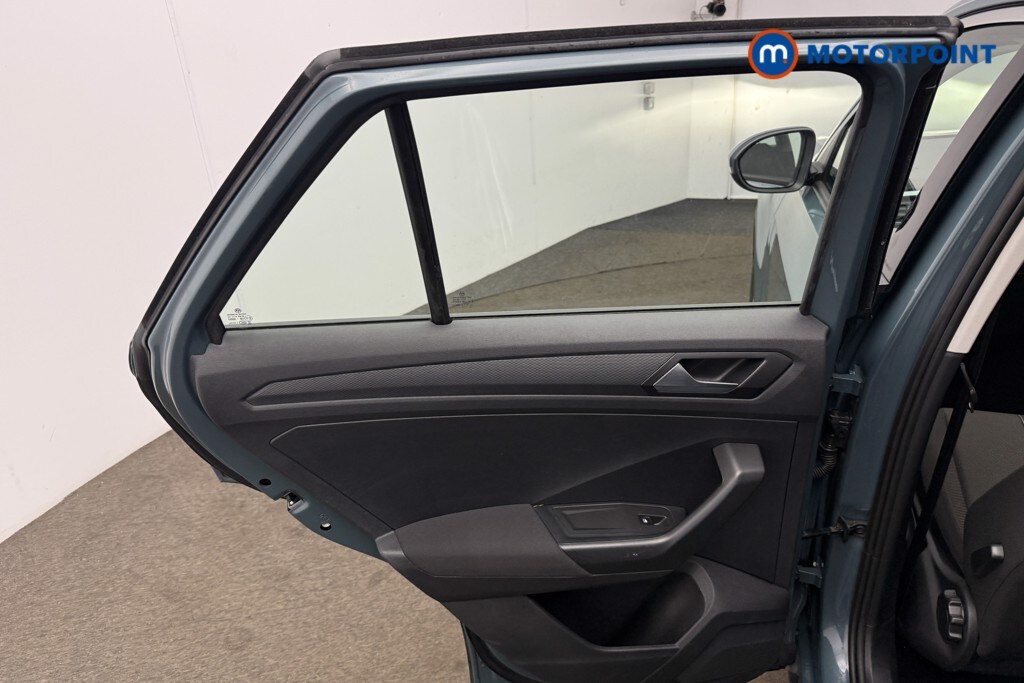 Used Volkswagen T-Roc for sale - 78148772: Photo 15