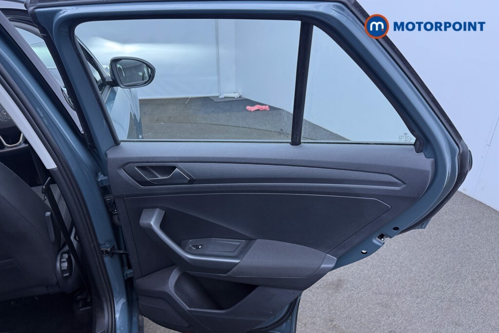 Used Volkswagen T-Roc for sale - 78148772: Photo 21