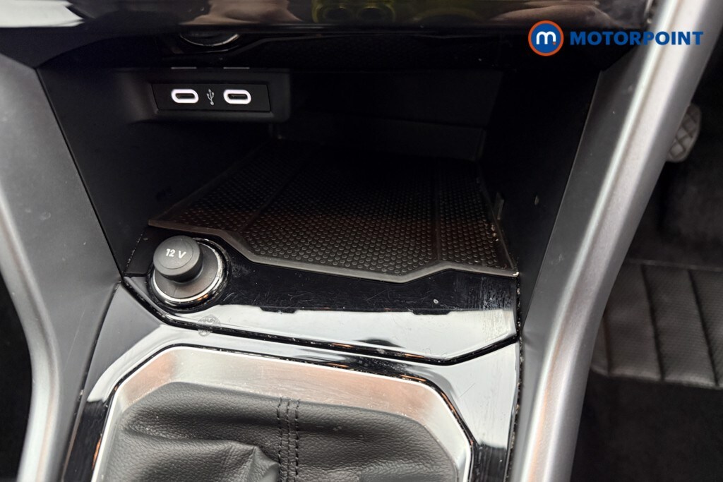 Used Volkswagen T-Roc for sale - 78148772: Photo 30