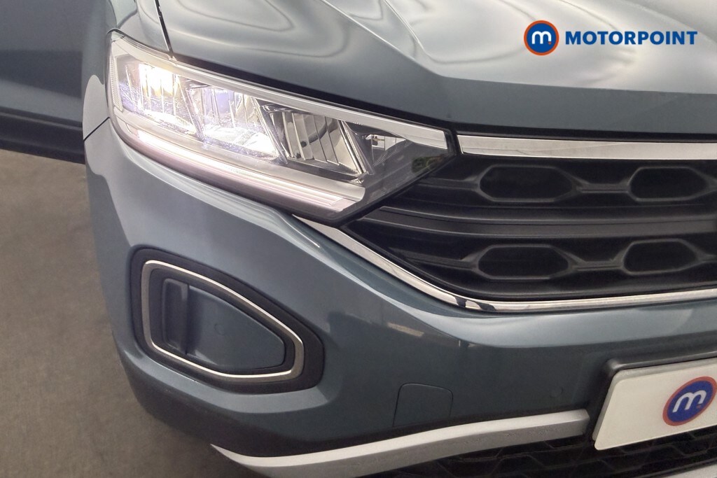 Used Volkswagen T-Roc for sale - 78148772: Photo 37